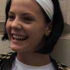 Aliz in 'The Dog Walk'