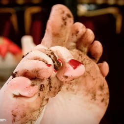 BONUS update! Bitchy Dirty Feet!