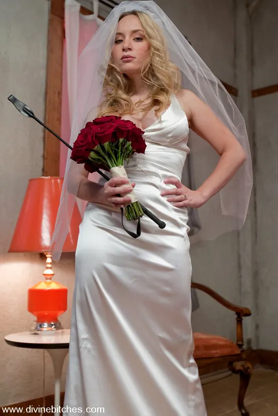 Aiden Starr - Boda de cornudos | Picture (2)