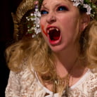 Aiden Starr in 'La Semence Des Vampires'