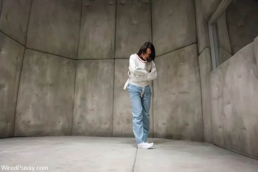 Amber Rayne - Centro de detención de Sunnydale | Picture (1)