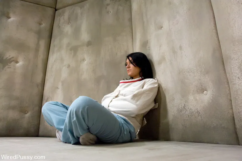 Amber Rayne - Centro de detención de Sunnydale | Picture (3)