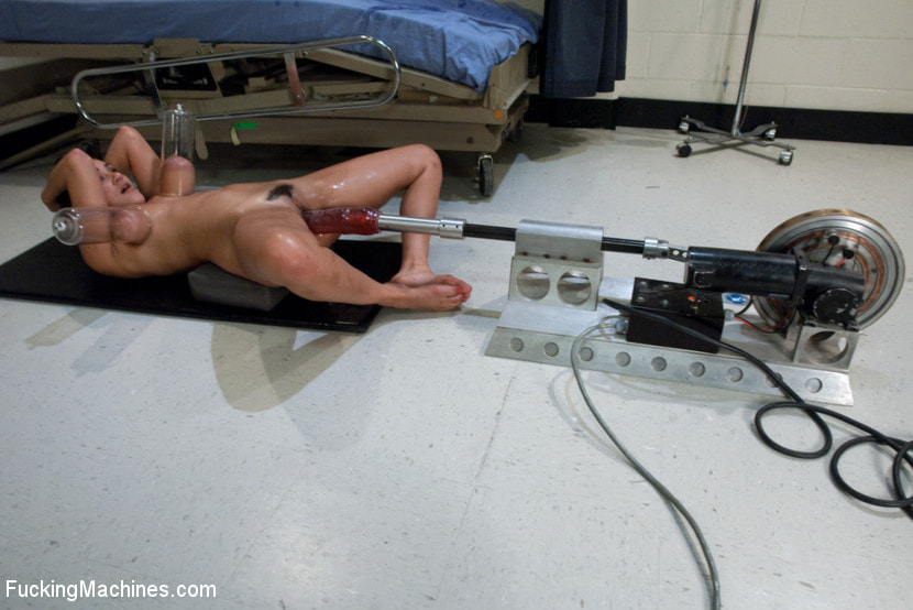 The Dildo is NOT an optical illusion