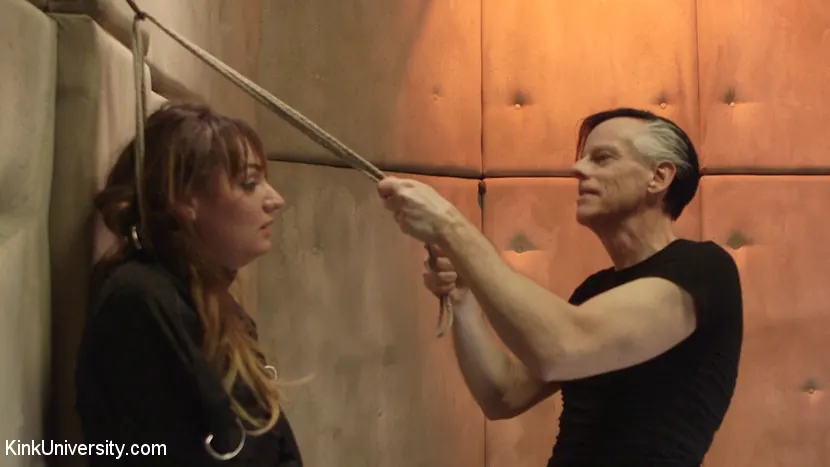 Charlotte Cross - Camisas de fuerza para el bondage y el sexo | Picture (12)