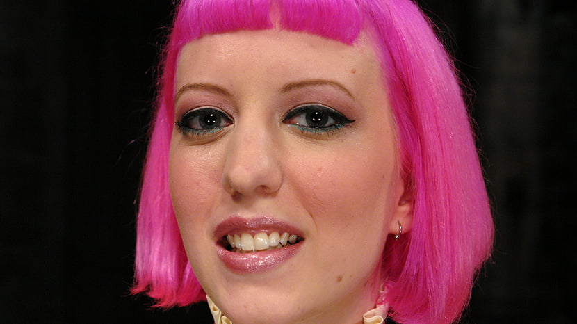 Cherry Torn is Pink hot!