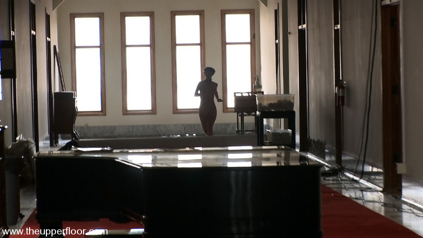 Service Sessions: Slave Workout