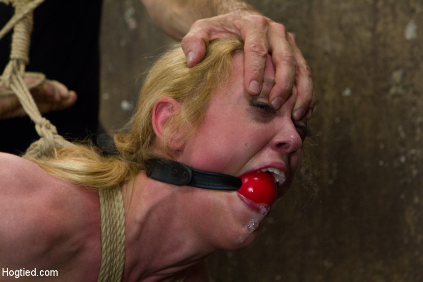 Gorgeous Squirting Orgasmic Rope Slut Gets Bound and Defiled