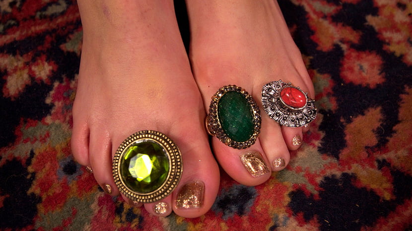 Gypsy Foot Fuck Fortune