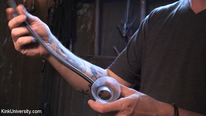 Deep Inside: Device Bondage (Behind the Scenes)