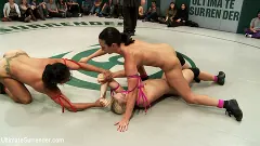 Dylan Ryan - Tetas vs. Piernas; ¡Ronda 3 del épico combate en equipos de julio! | Picture (16)