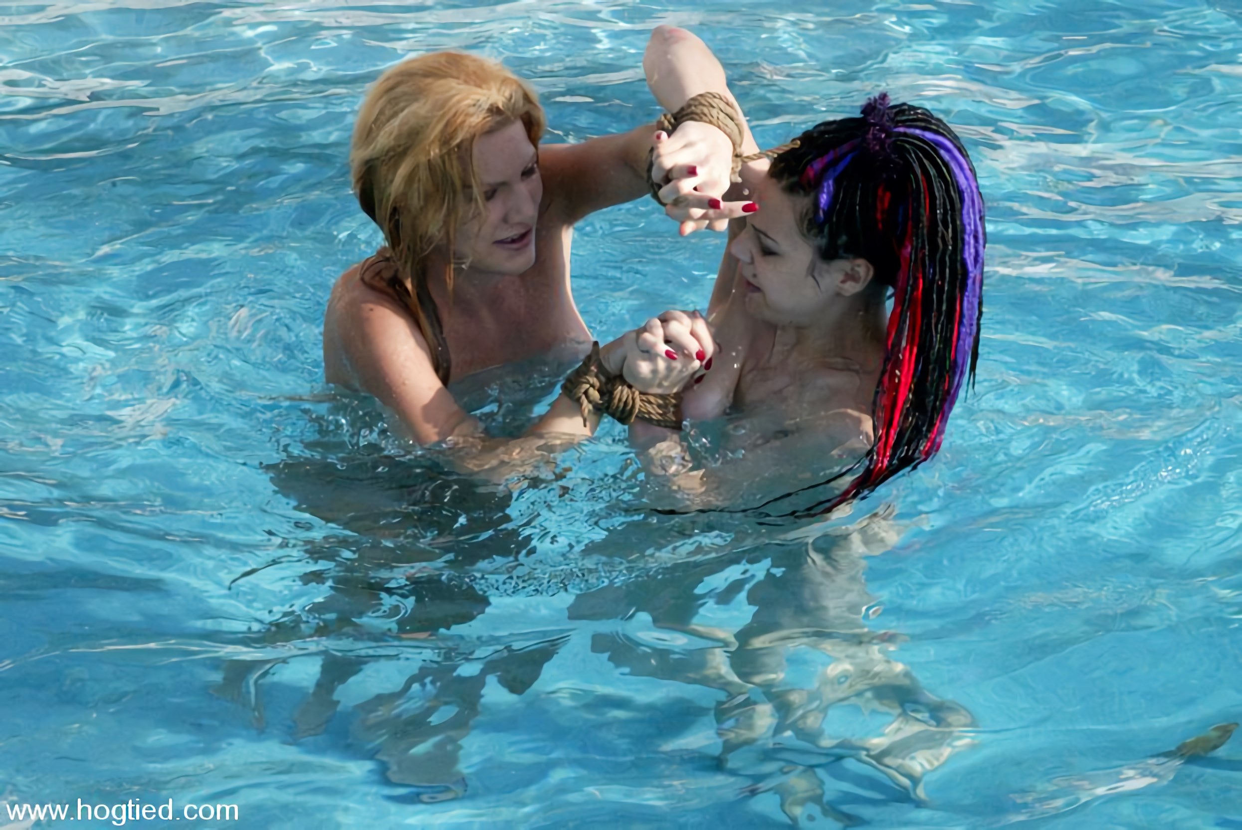 Mallory Knots and Jenni Lee