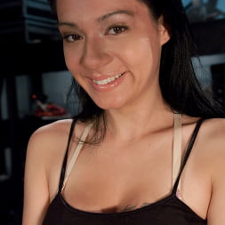 AMATEUR GIRL FRIDAYS Jessica