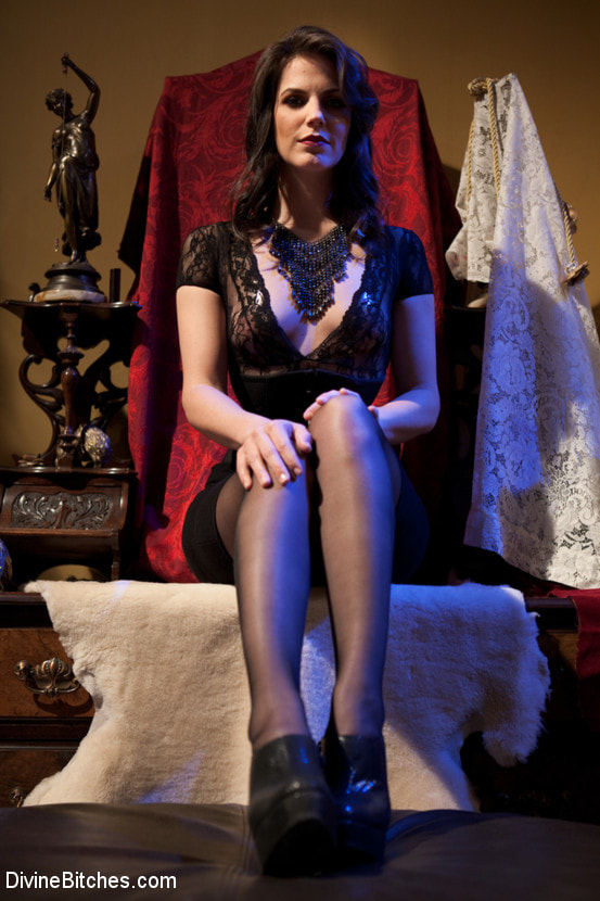 Bobbi Starr: Look But Don't Touch