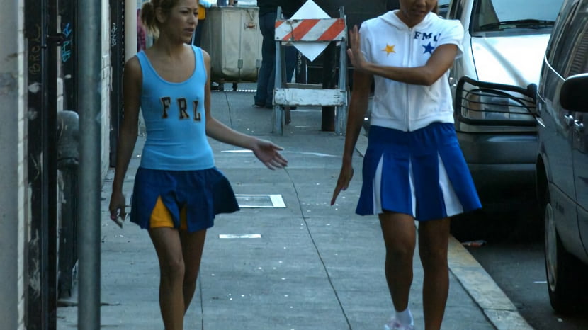 Keeani lei y kat