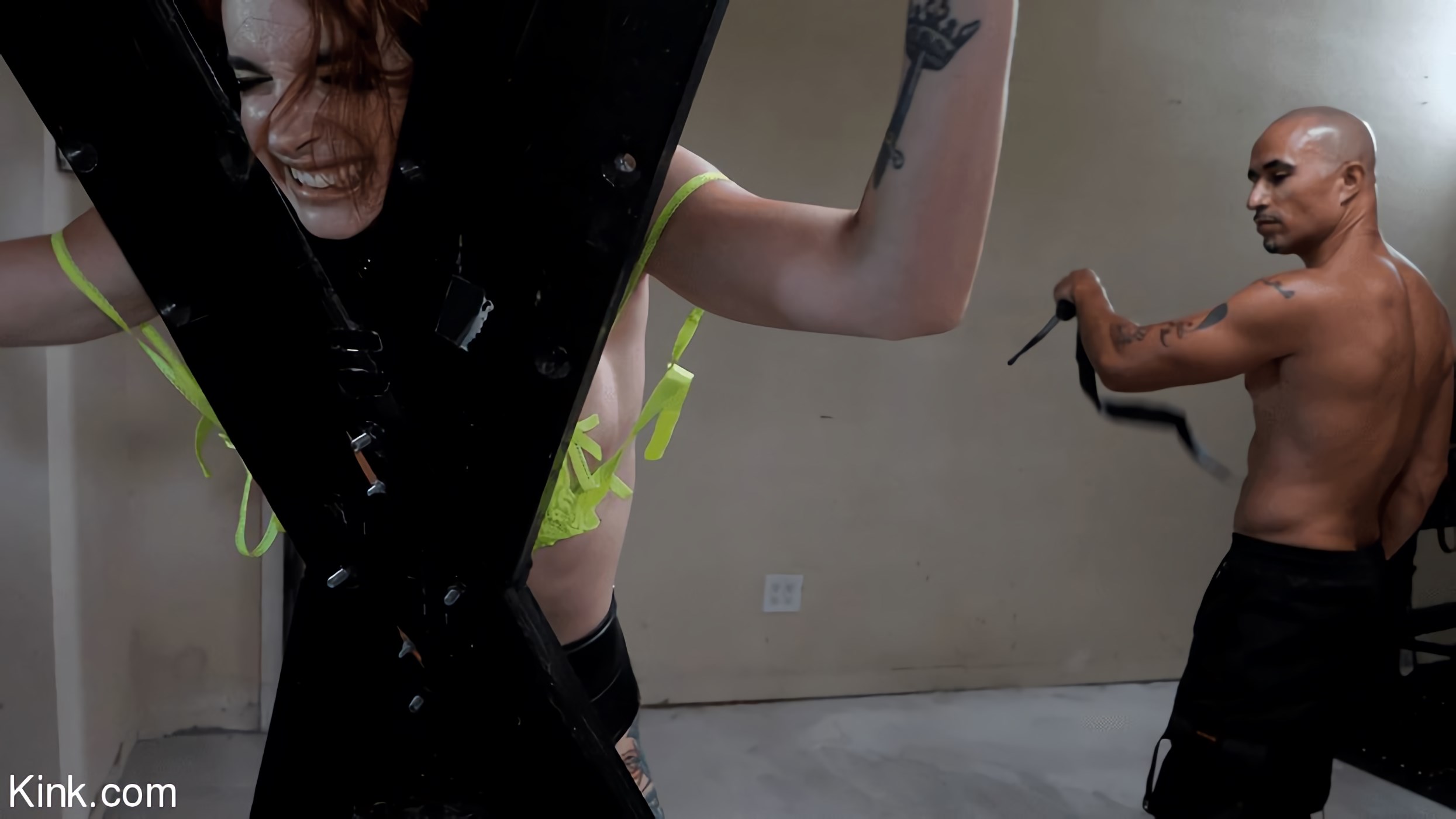King Noire Breaks Janie Blade