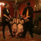 Lilla Katt in 'Service Day'