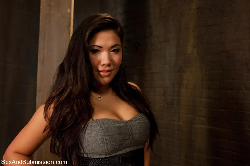 London Keyes - London Keyes: Saliva Slut | Picture (7)