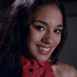 Alicia Tease