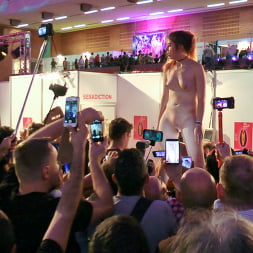 Little Whore Draws a Huge Crowd