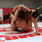 Penny Barber in 'Jayogen makes US Debut'