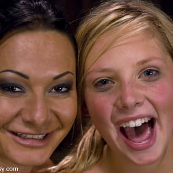 Sandra Romain and Sara Scott