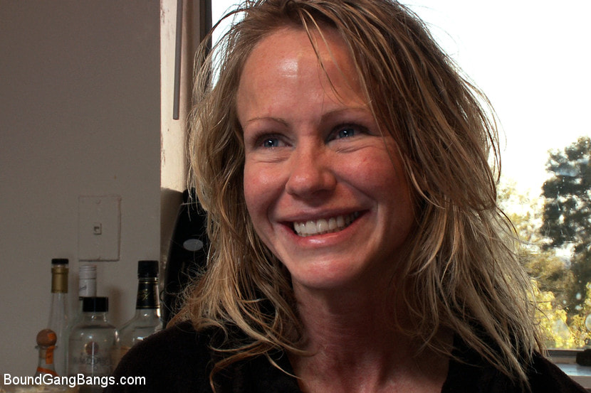 Hey Mrs. S: MILFTASTIC FEATURE SHOOT