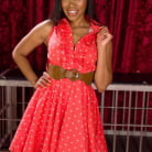 Yasmine de Leon in 'Horny Slut Begs For Multi-Orgasmic Electro Fucking'